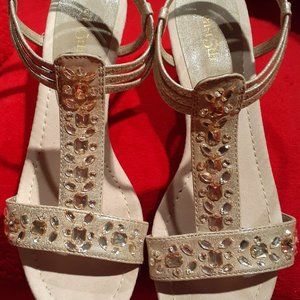 East 5th Bling Wedge Gold  Sandals - 9M LIKE NEW!
